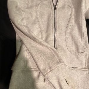 lululemon sweater